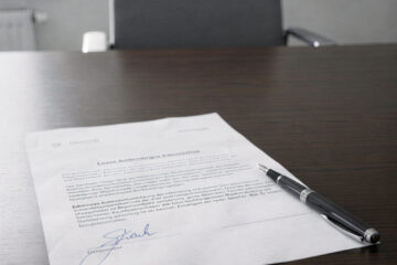 Schriftformmangel im Gewerbemietvertrag: Wann eine vorzeitige Kündigung droht